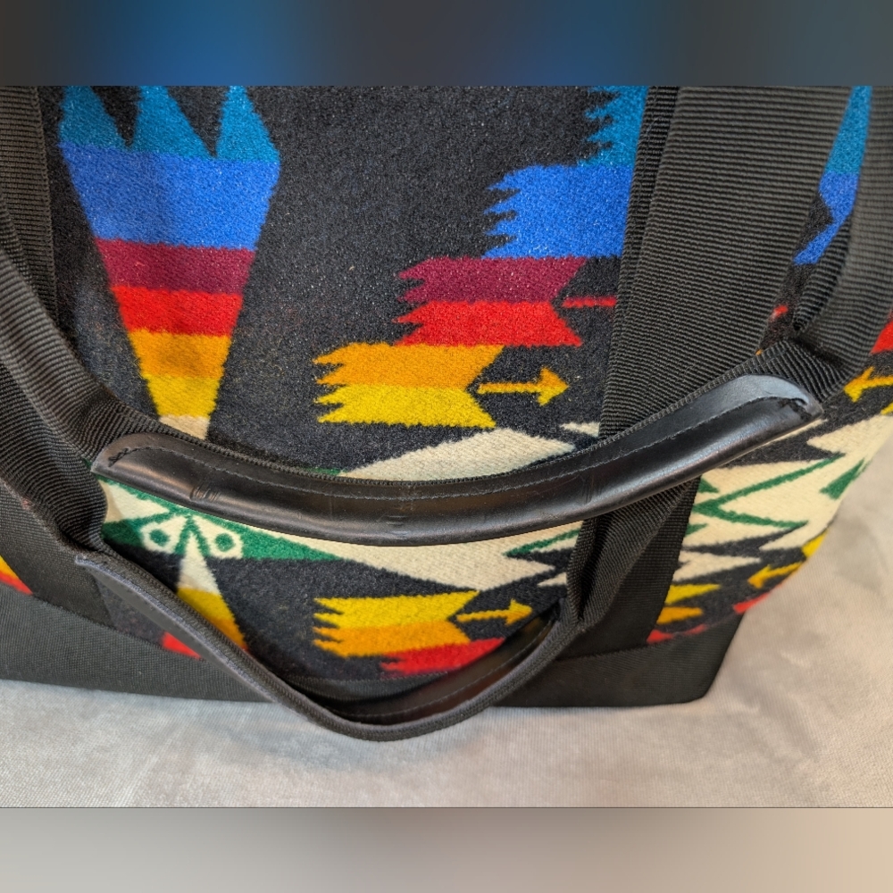 Pendleton Zip Tote Bag Aztec Southwest Western Wool Exterior Leather Handles EUC - Picture 3 of 12